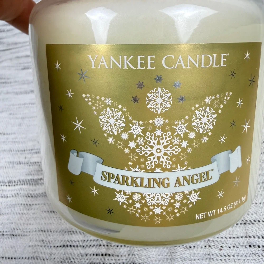 Yankee Candle Sparkling Angel Scented Candle Glass‎ Jar 14.5oz Winter Holiday